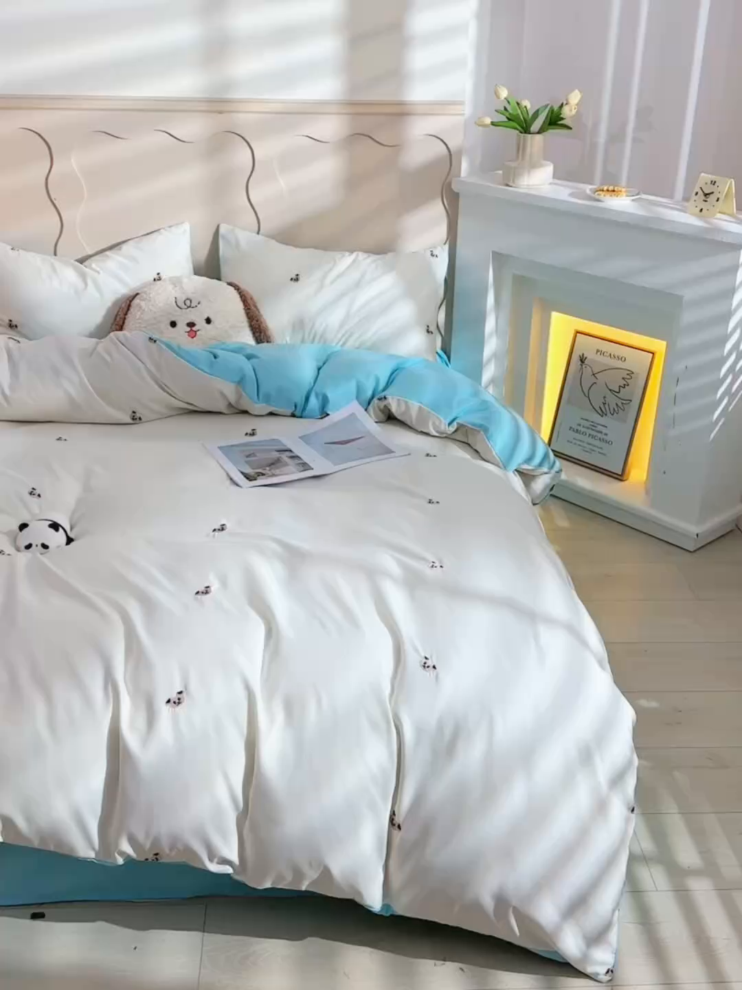 91家纺网 家纺一手货源 找家纺 推推家纺 2025新款刺绣水洗棉小清新四件套 熊头-米白+浅蓝