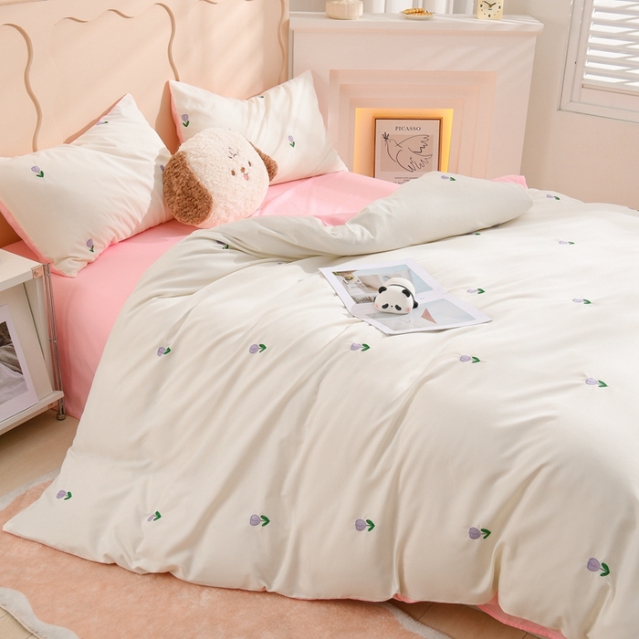 91家纺网 家纺一手货源 找家纺 推推家纺 2025新款刺绣水洗棉小清新四件套 郁金香-米白+浅玉