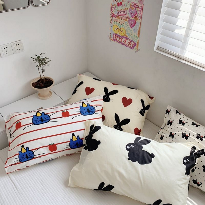 91家纺网 家纺一手货源 找家纺 柚可家居 2024新款活性印花单枕套-ins卡通系列 爱心兔