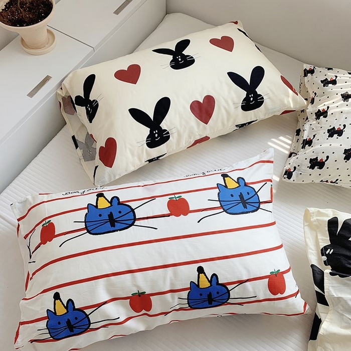 91家纺网 家纺一手货源 找家纺 柚可家居 2024新款活性印花单枕套-ins卡通系列 爱心兔