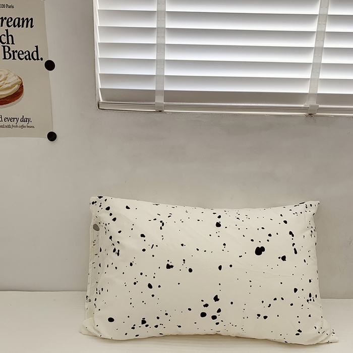 91家纺网 家纺一手货源 找家纺 柚可家居 2024新款活性印花单枕套-黑白系列 墨点单枕套