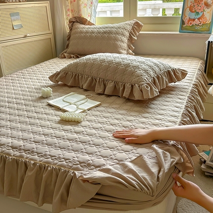 阿曼达 2025新款水洗m夹m花边全工艺印染床笠 花边款-卡其色