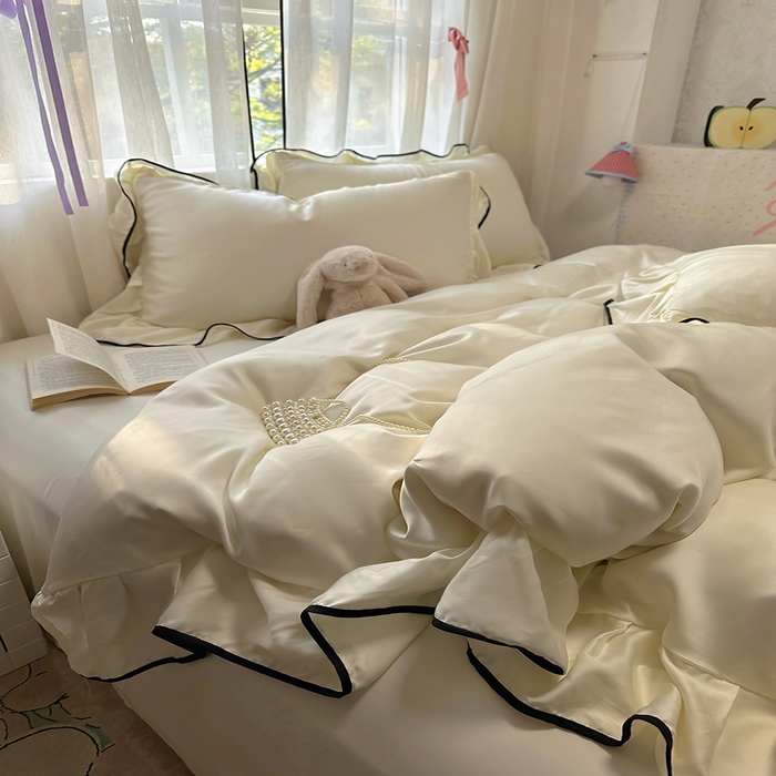 91家纺网 家纺一手货源 找家纺 爱彼家纺 2025春夏新款夏季凉感冰丝花边四件套 冰丝花边款-奶白