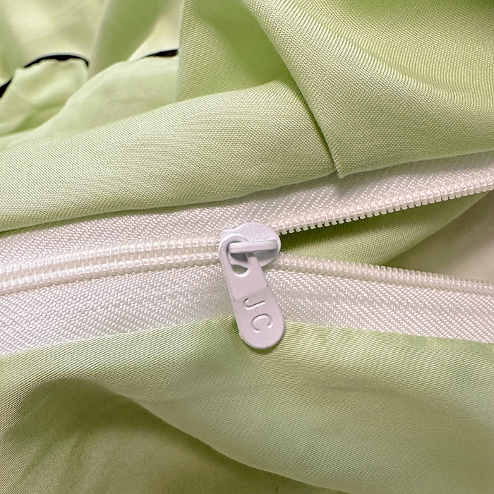 91家纺网 家纺一手货源 找家纺 爱彼家纺 2025春夏新款夏季凉感冰丝花边四件套 冰丝花边款-清新绿