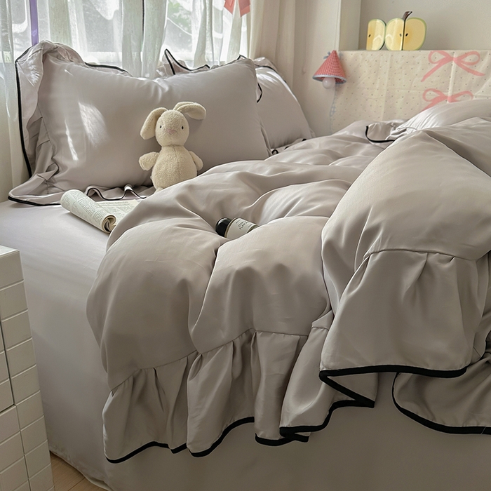 91家纺网 家纺一手货源 找家纺 爱彼家纺 2025春夏新款夏季凉感冰丝花边四件套 冰丝花边款-月影灰