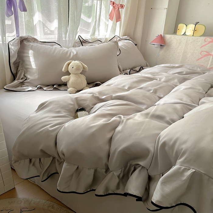 91家纺网 家纺一手货源 找家纺 爱彼家纺 2025春夏新款夏季凉感冰丝花边四件套 冰丝花边款-月影灰