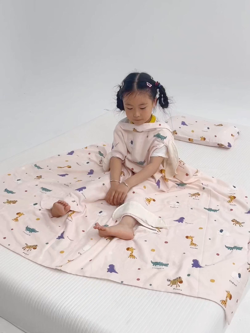 91家纺网 家纺一手货源 找家纺 嗨皮宝贝 2025新款A类全棉纱布睡袋婴儿薄款夏季宝宝儿童春秋防踢被神器四季通用护肚 动物园-粉