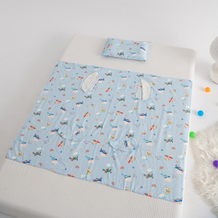 91家纺网 家纺一手货源 找家纺 嗨皮宝贝 2025新款A类全棉纱布睡袋婴儿薄款夏季宝宝儿童春秋防踢被神器四季通用护肚 飞行派对-蓝