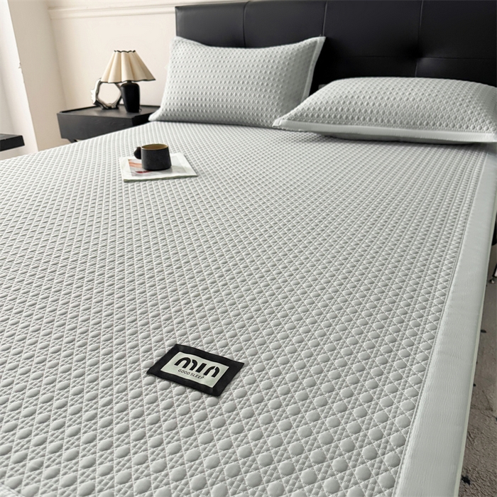 91家纺网 家纺一手货源 找家纺 耐思家纺 2025新款MIN豆豆凉席空调席系列-床席款 MIN冰豆豆-冰川灰-床席款