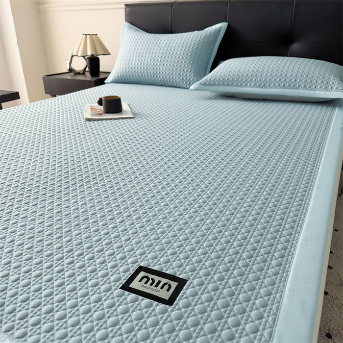 91家纺网 家纺一手货源 找家纺 耐思家纺 2025新款MIN豆豆凉席空调席系列-床席款 MIN冰豆豆-冰晶蓝-床席款