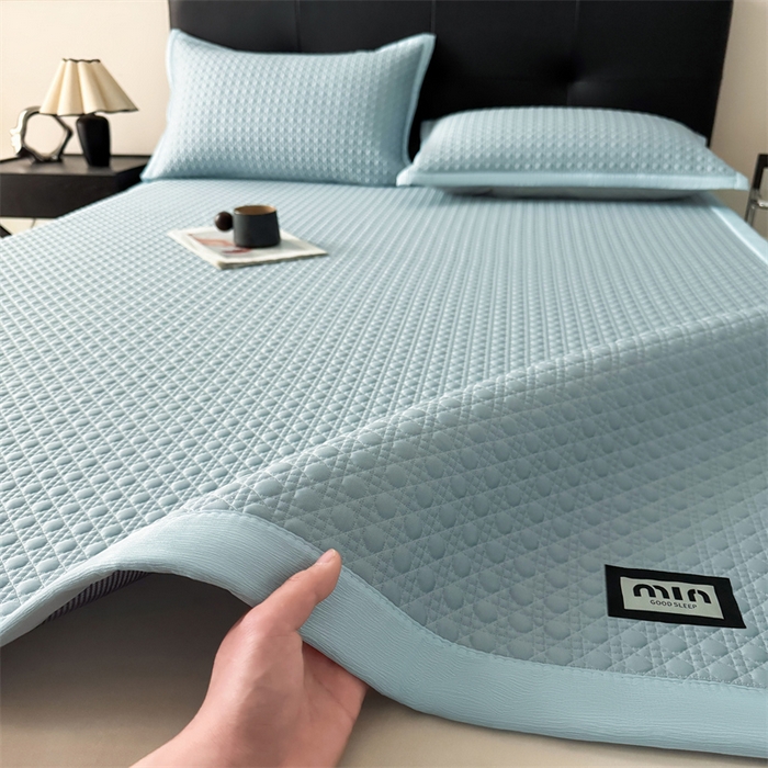 91家纺网 家纺一手货源 找家纺 耐思家纺 2025新款MIN豆豆凉席空调席系列-床席款 MIN冰豆豆-冰晶蓝-床席款