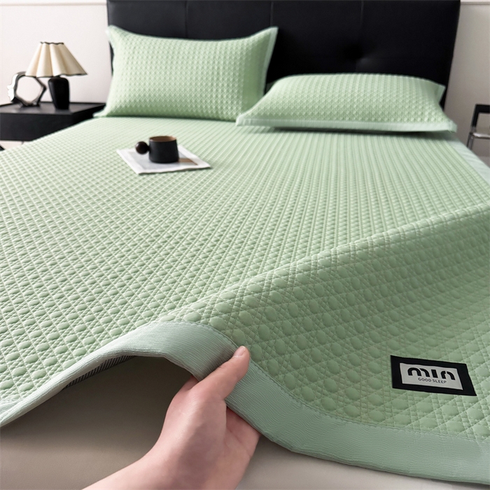 91家纺网 家纺一手货源 找家纺 耐思家纺 2025新款MIN豆豆凉席空调席系列-床席款 MIN冰豆豆-月光绿-床席款