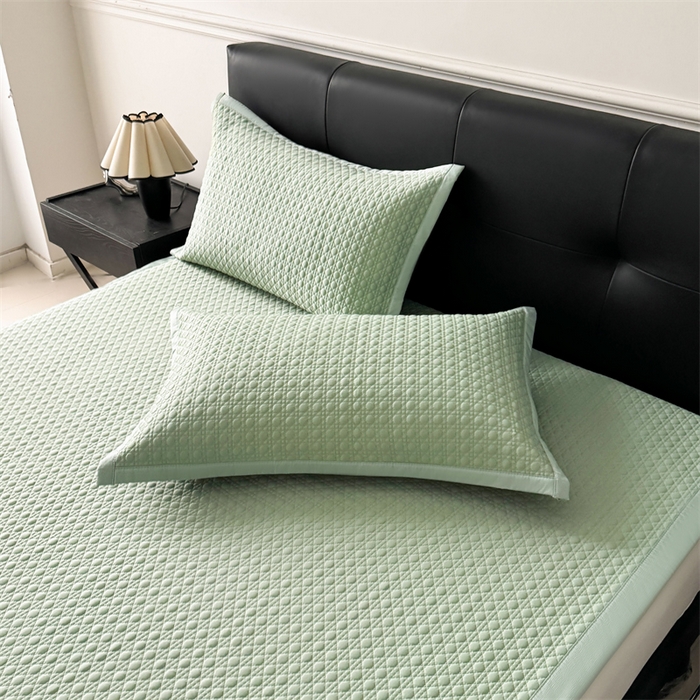 91家纺网 家纺一手货源 找家纺 耐思家纺 2025新款MIN豆豆凉席空调席系列-床席款 MIN冰豆豆-月光绿-床席款