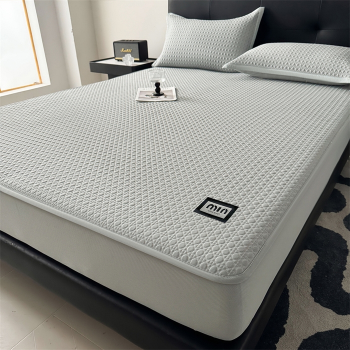 91家纺网 家纺一手货源 找家纺 耐思家纺 2025新款MIN豆豆凉席空调席系列-床笠款 MIN冰豆豆-冰川灰-床笠款