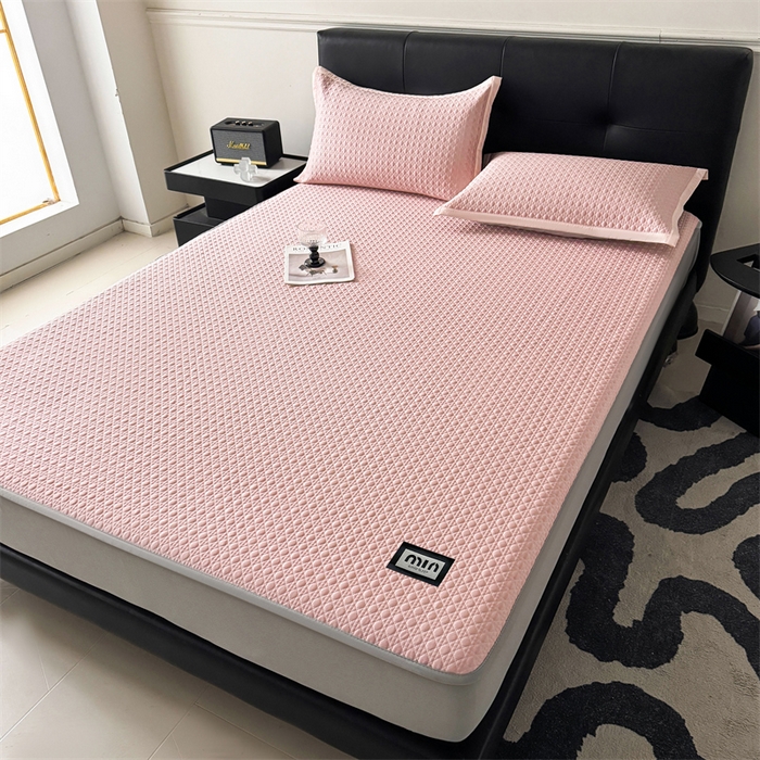 91家纺网 家纺一手货源 找家纺 耐思家纺 2025新款MIN豆豆凉席空调席系列-床笠款 MIN冰豆豆-豆沙粉-床笠款