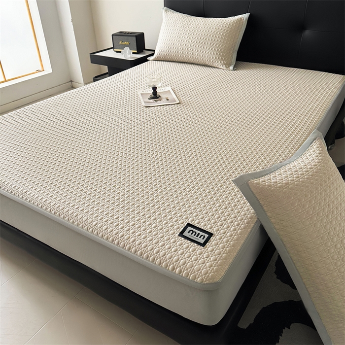 91家纺网 家纺一手货源 找家纺 耐思家纺 2025新款MIN豆豆凉席空调席系列-床笠款 MIN冰豆豆-麦卡其-床笠款