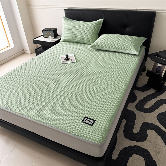 91家纺网 家纺一手货源 找家纺 耐思家纺 2025新款MIN豆豆凉席空调席系列-床笠款 MIN冰豆豆-月光绿-床笠款