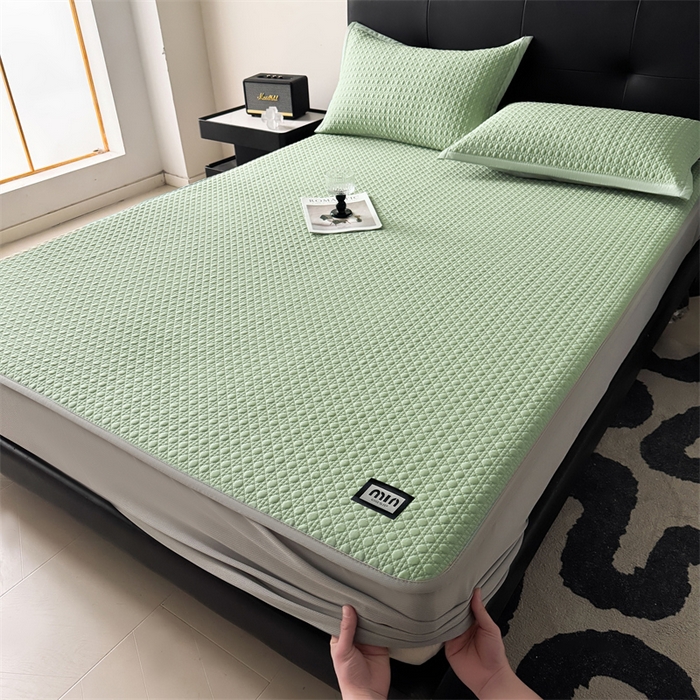 91家纺网 家纺一手货源 找家纺 耐思家纺 2025新款MIN豆豆凉席空调席系列-床笠款 MIN冰豆豆-月光绿-床笠款