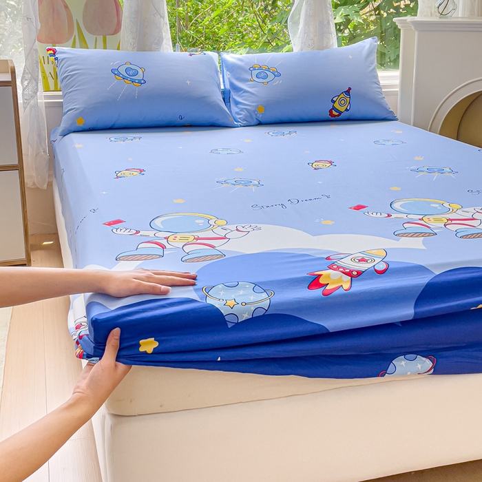 91家纺网 家纺一手货源 找家纺 金鑫汇家纺 2025新款13070全棉好卖花型套件系列-单床笠 翱翔太空