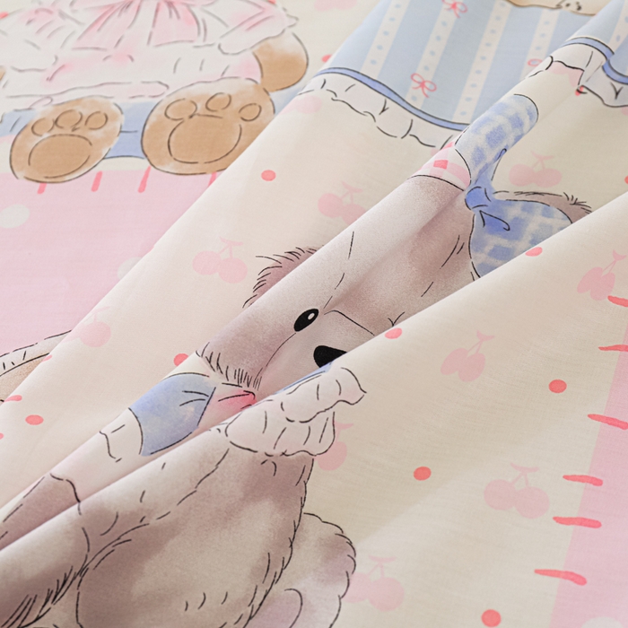 91家纺网 家纺一手货源 找家纺 金鑫汇家纺 2025新款13070全棉好卖花型套件系列-单床单（花型更好卖，面料更厚实，退货率低） 熊熊精灵