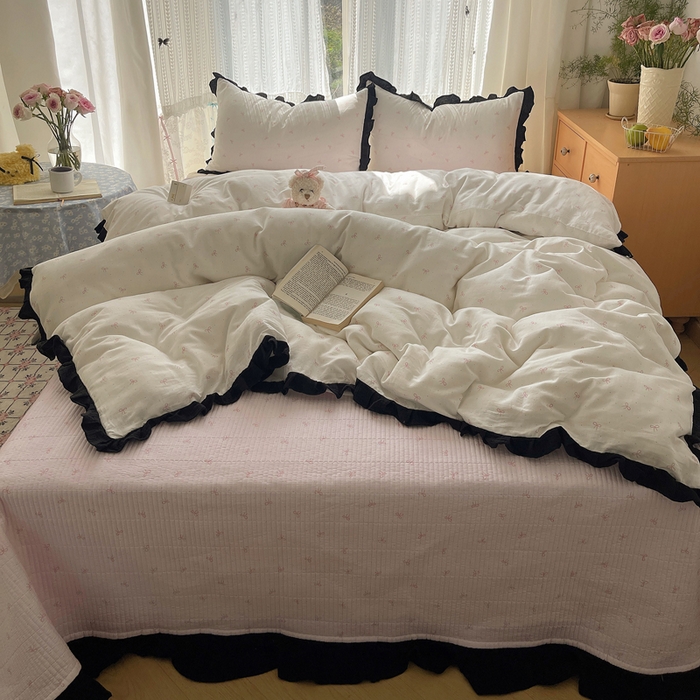 91家纺网 家纺一手货源 找家纺 繁花家居 2025新款韩式水洗棉床盖四件套直播爆款 韩式水洗棉床盖-白粉结