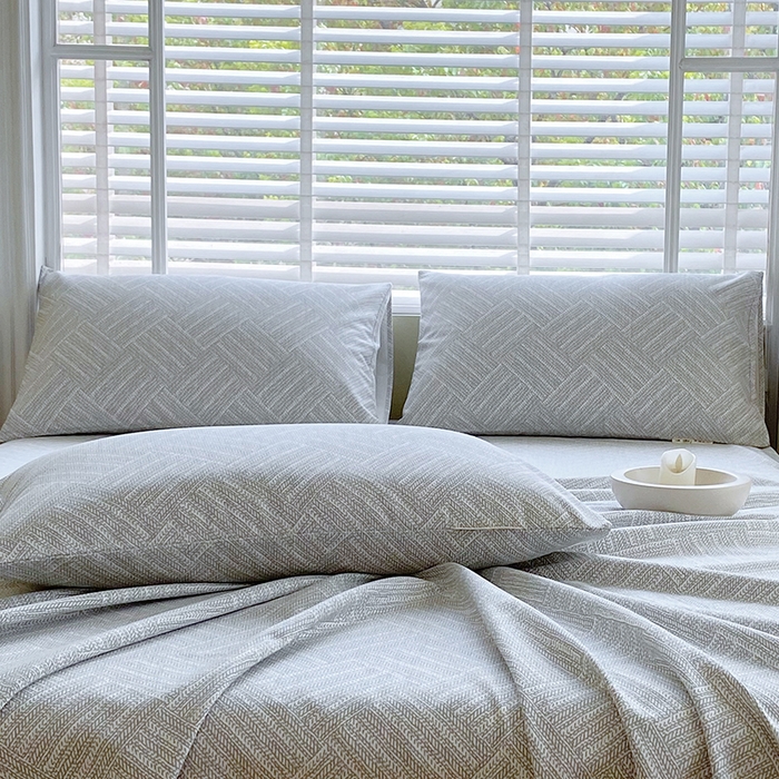 91家纺网 家纺一手货源 找家纺 金鑫汇家纺 2025年新款百分百全棉老粗布全棉加厚加密高克重单品枕套（花型更好卖，面料更厚实，自带凉感） 流光灰