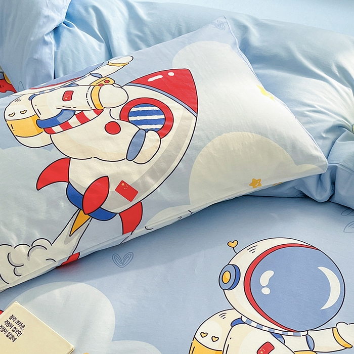 91家纺网 家纺一手货源 找家纺 金鑫汇家纺 2025新款13070全棉好卖花型套件系列-单枕套 冲上云霄