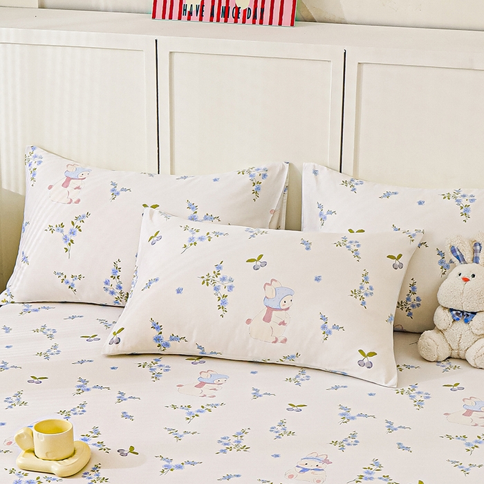 91家纺网 家纺一手货源 找家纺 金鑫汇家纺 2025新款13070全棉好卖花型套件系列-单枕套 花丛兔