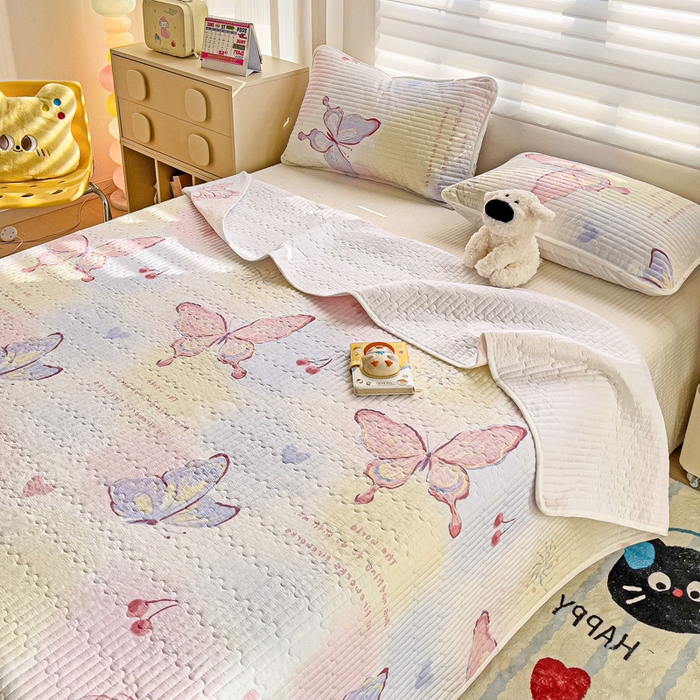 91家纺网 家纺一手货源 找家纺 （总）金鑫汇家纺 2025新款全棉绗缝夹棉印花床盖