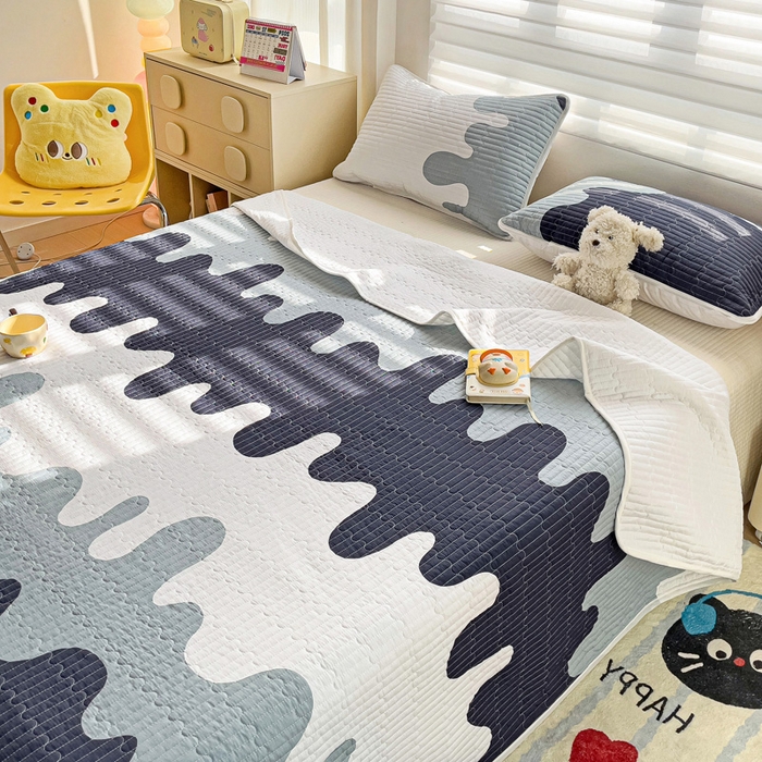 91家纺网 家纺一手货源 找家纺 （总）金鑫汇家纺 2025新款全棉绗缝夹棉印花床盖