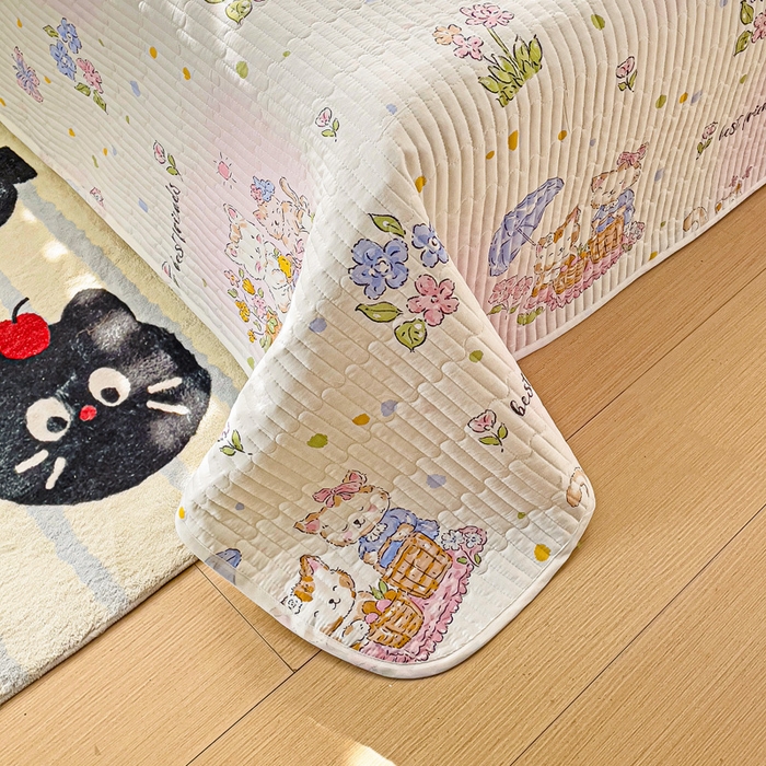 91家纺网 家纺一手货源 找家纺 金鑫汇家纺 2025新款全棉绗缝夹棉印花床盖 喵喵日记