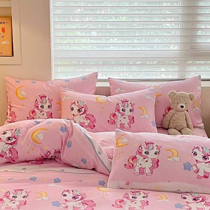 91家纺网 家纺一手货源 找家纺 金鑫汇家纺 2025新款13070全棉好卖花型套件系列-单枕套 小马莉儿