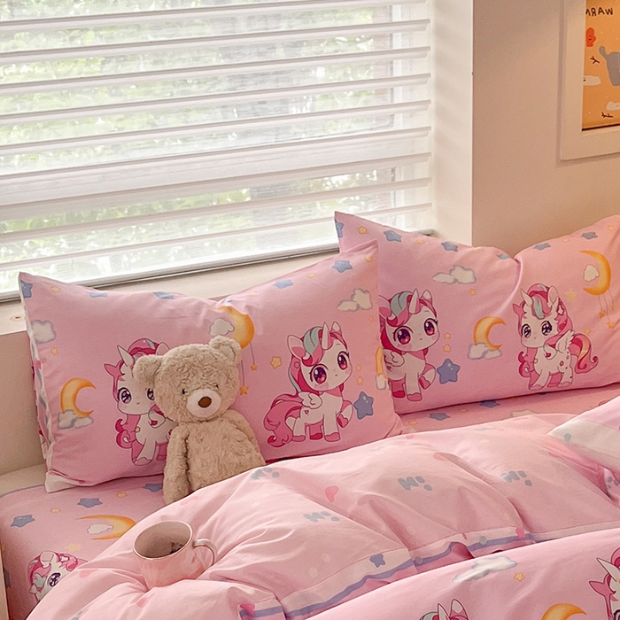 91家纺网 家纺一手货源 找家纺 金鑫汇家纺 2025新款13070全棉好卖花型套件系列-单枕套 小马莉儿