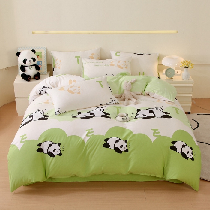 91家纺网 家纺一手货源 找家纺 金鑫汇家纺 2025新款13070全棉好卖花型套件系列-四件套 可爱熊猫