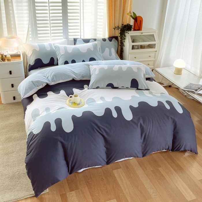 91家纺网 家纺一手货源 找家纺 金鑫汇家纺 2025新款13070全棉好卖花型套件系列-单被套 奶油蓝