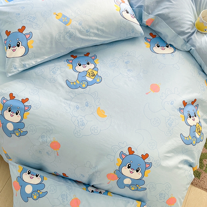 91家纺网 家纺一手货源 找家纺 金鑫汇家纺 2025新款13070全棉好卖花型套件系列-单被套 瑞龙送福