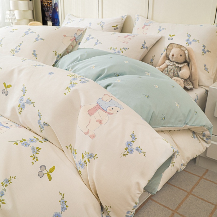 91家纺网 家纺一手货源 找家纺 金鑫汇家纺 2025新款13070全棉好卖花型套件系列-四件套 花丛兔