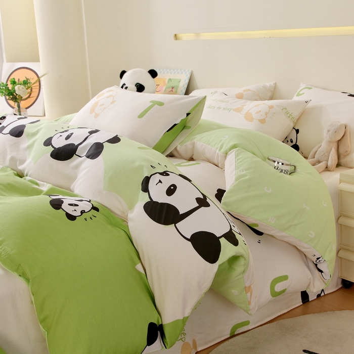 91家纺网 家纺一手货源 找家纺 金鑫汇家纺 2025新款13070全棉好卖花型套件系列-四件套 可爱熊猫