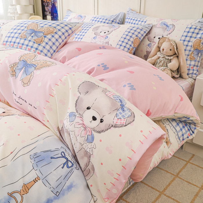 91家纺网 家纺一手货源 找家纺 金鑫汇家纺 2025新款13070全棉好卖花型套件系列-单被套 熊熊精灵