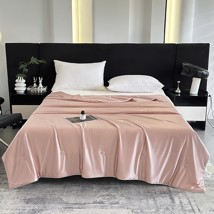 91家纺网 家纺一手货源 找家纺 （总）织布人 2025新款夏被凉感丝大豆被夏凉被单人被轻奢学生宿舍空调被子被芯