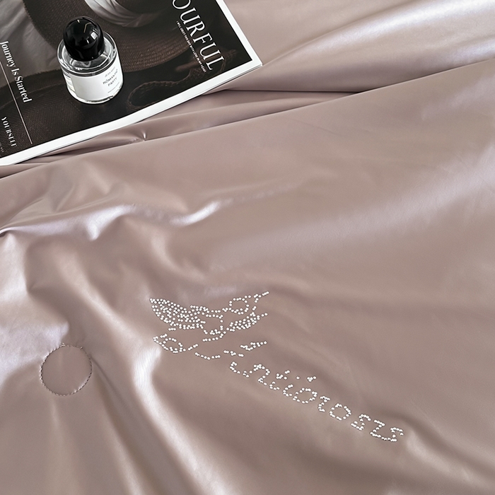 91家纺网 家纺一手货源 找家纺 织布人 2025新款夏被凉感丝大豆被夏凉被单人被轻奢学生宿舍空调被子被芯 凉感丝大豆夏被-浅粉