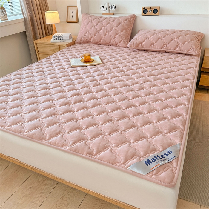 91家纺网 家纺一手货源 找家纺 3C 2025新款全棉水洗棉抗菌夹棉床垫褥子床护垫 波浪格-清新粉