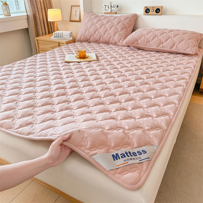 91家纺网 家纺一手货源 找家纺 3C 2025新款全棉水洗棉抗菌夹棉床垫褥子床护垫 波浪格-清新粉