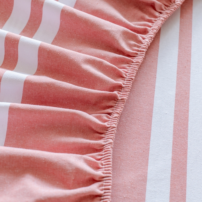 91家纺网 家纺一手货源 找家纺 居美良品 2025新款100%全棉纯棉色织老粗布凉席席子床笠单件单床笠 云锦-抹红