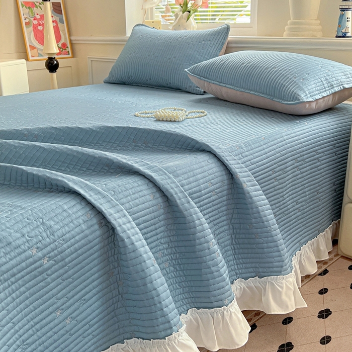 91家纺网 家纺一手货源 找家纺 恒尚居2025花边床盖莫代尔夏季夹棉床单星星刺绣绗缝三件套 夏时光-蓝