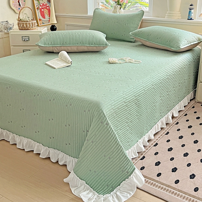 91家纺网 家纺一手货源 找家纺 恒尚居2025花边床盖莫代尔夏季夹棉床单星星刺绣绗缝三件套 夏时光-绿