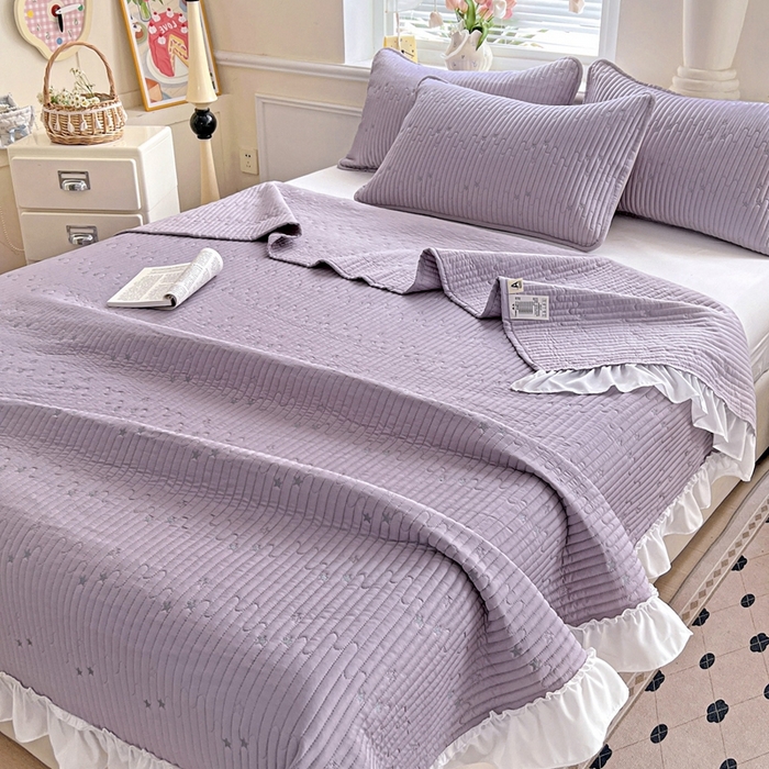 91家纺网 家纺一手货源 找家纺 恒尚居2025花边床盖莫代尔夏季夹棉床单星星刺绣绗缝三件套 夏时光-紫