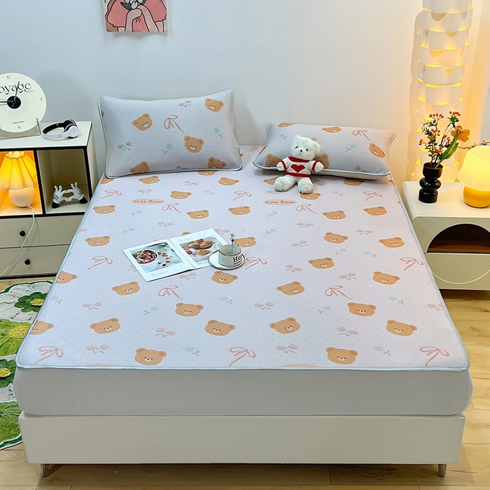 91家纺网 家纺一手货源 找家纺 （总）柏薇 2025新款凉感丝中分子印花复合三明治凉席套件