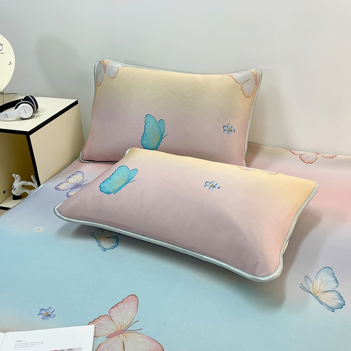 91家纺网 家纺一手货源 找家纺 （总）柏薇 2025新款凉感丝中分子印花复合三明治凉席套件