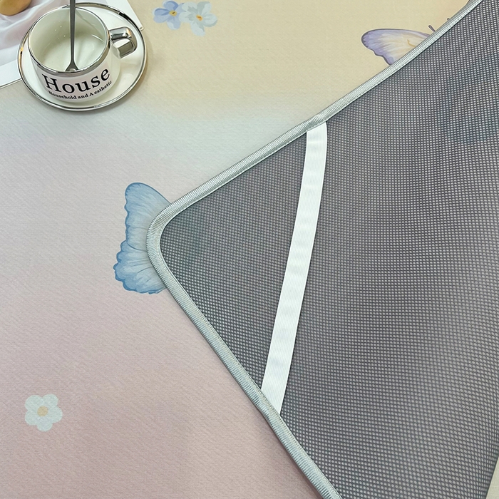 91家纺网 家纺一手货源 找家纺 （总）柏薇 2025新款凉感丝中分子印花复合三明治凉席套件